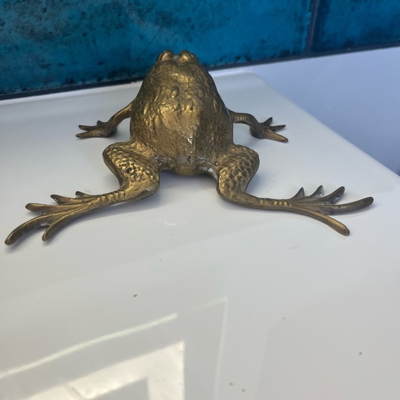 Frog Bronze Statue unique great for decor and good luck 👍 - Picture 4 of 7
